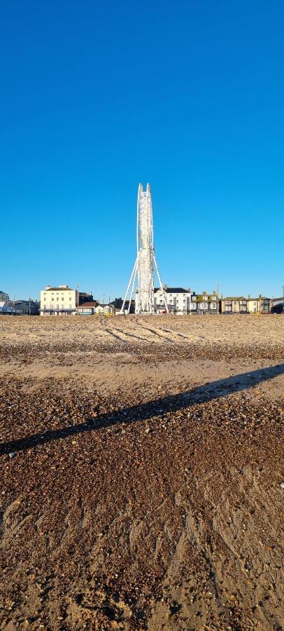 Twin Palms Guesthouse Great Yarmouth Eksteriør billede