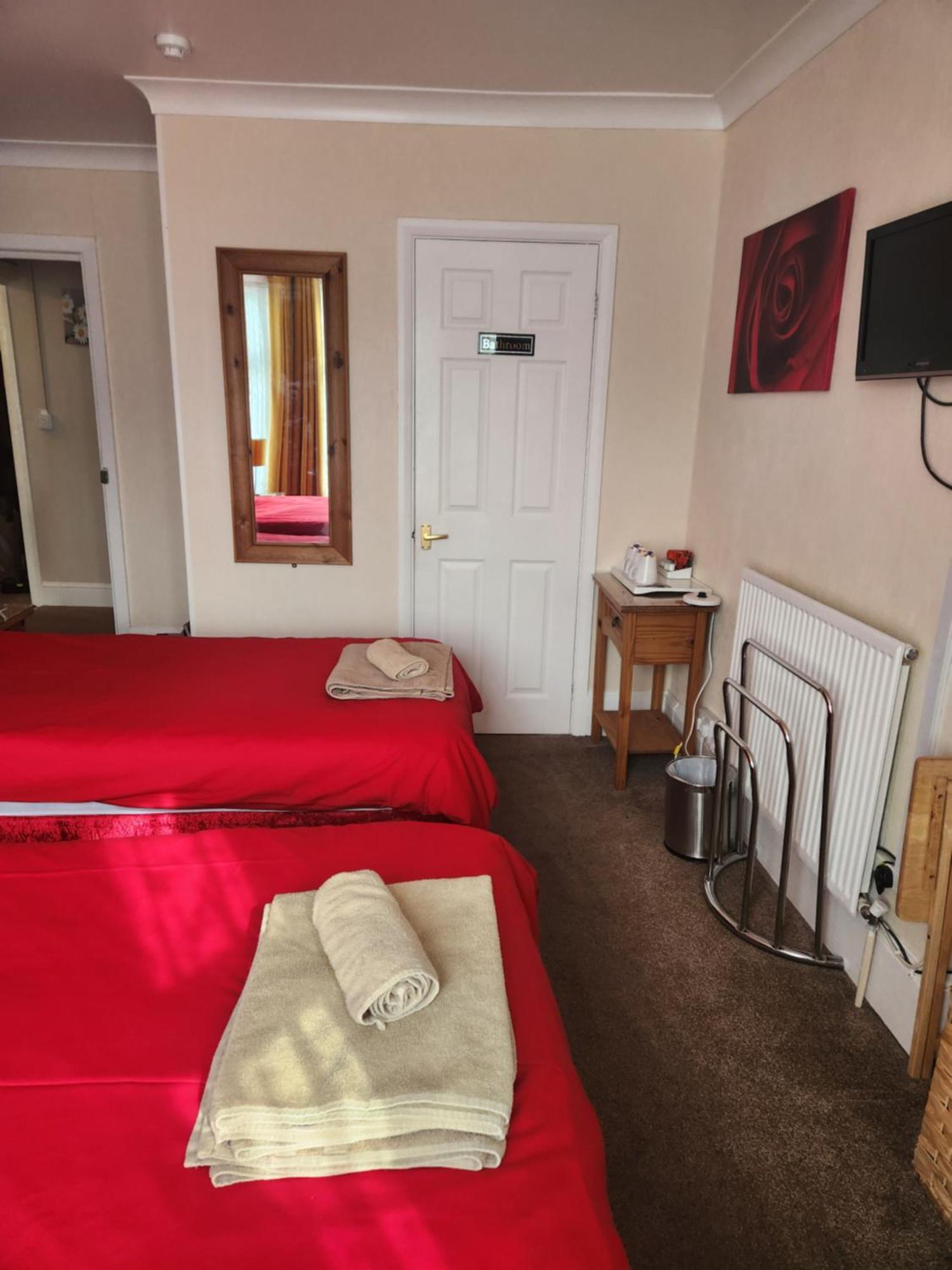 Twin Palms Guesthouse Great Yarmouth Eksteriør billede