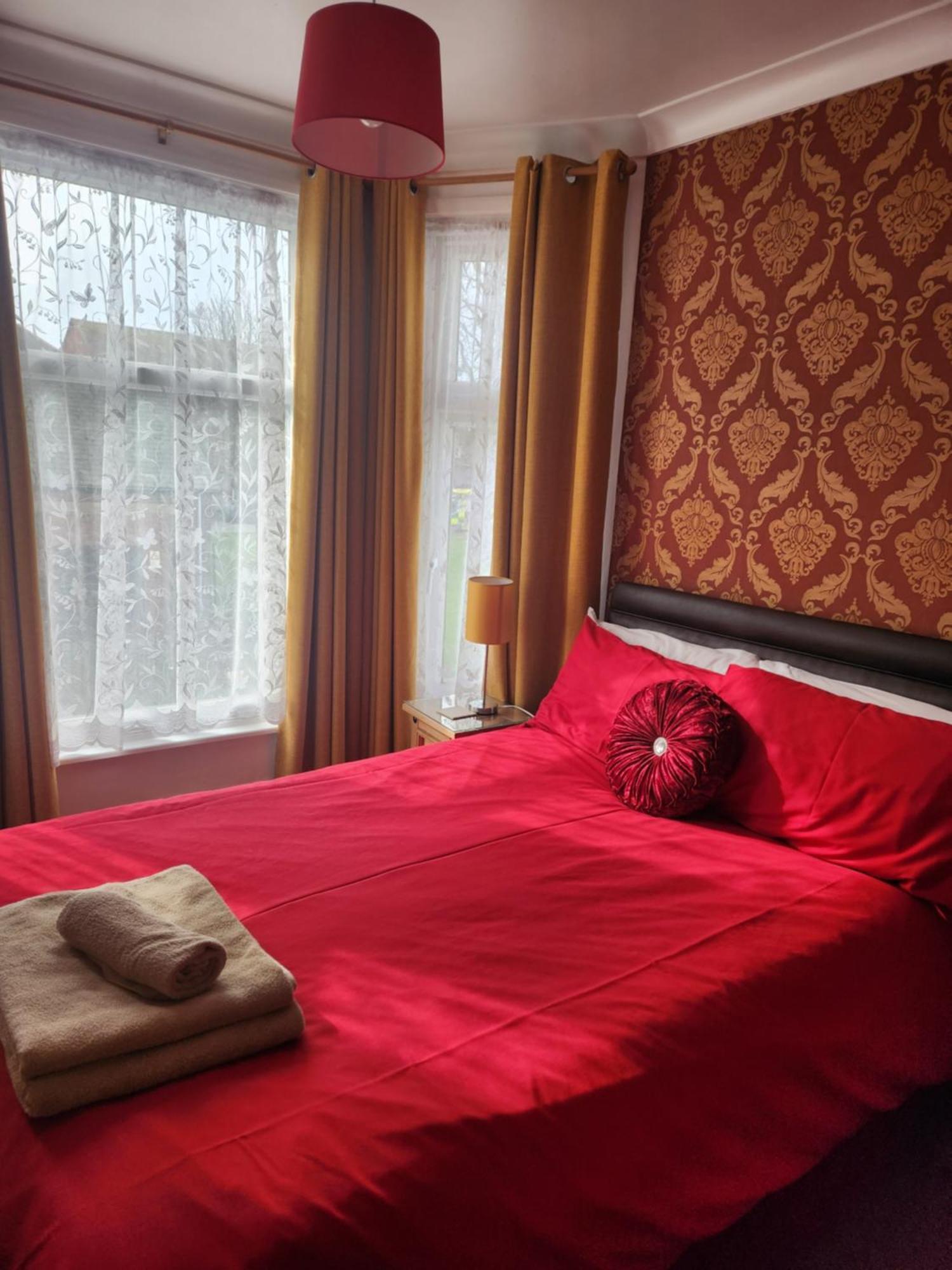 Twin Palms Guesthouse Great Yarmouth Eksteriør billede