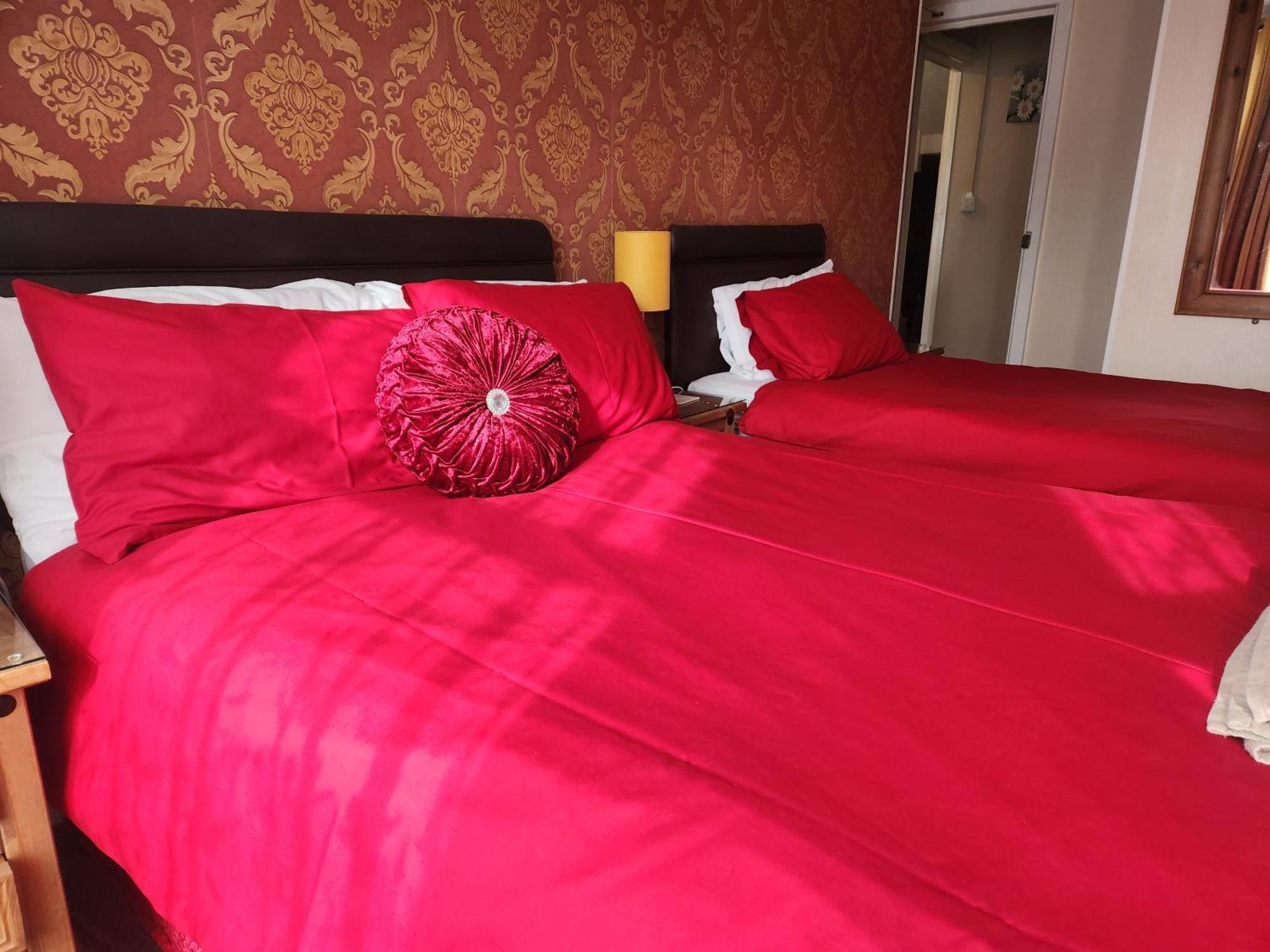 Twin Palms Guesthouse Great Yarmouth Eksteriør billede