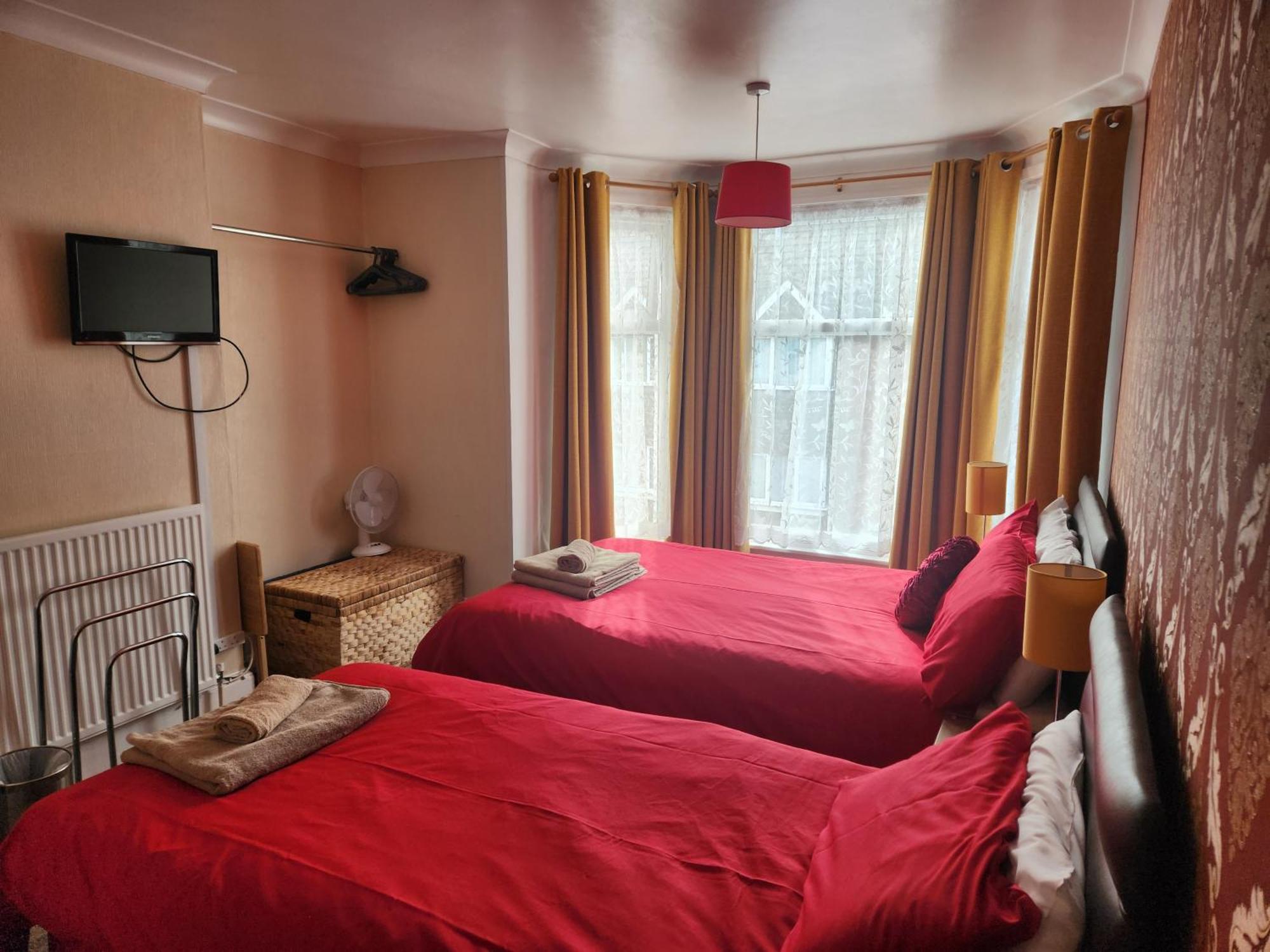 Twin Palms Guesthouse Great Yarmouth Eksteriør billede
