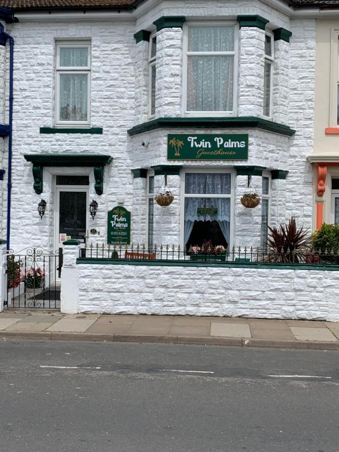 Twin Palms Guesthouse Great Yarmouth Eksteriør billede