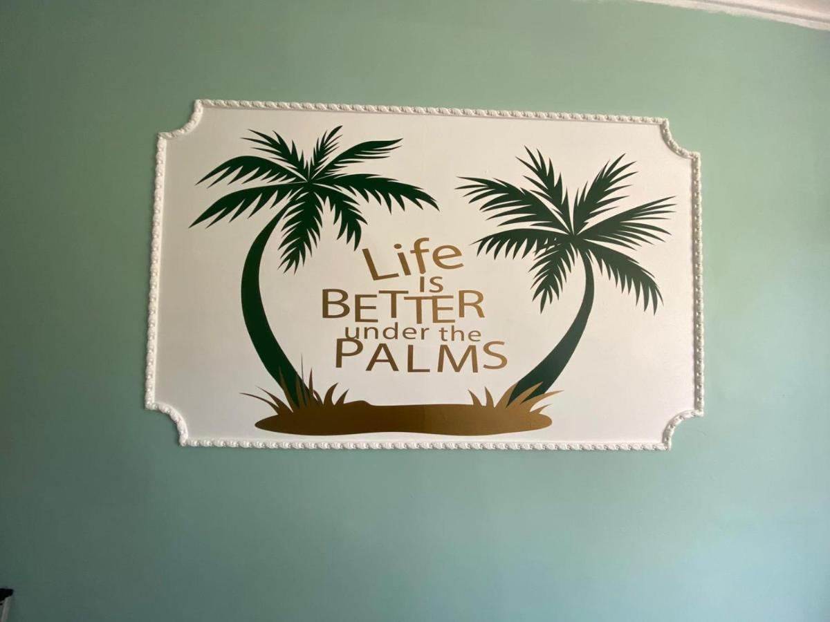 Twin Palms Guesthouse Great Yarmouth Eksteriør billede