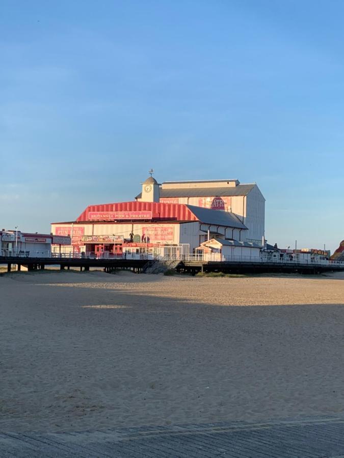 Twin Palms Guesthouse Great Yarmouth Eksteriør billede
