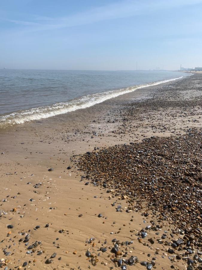 Twin Palms Guesthouse Great Yarmouth Eksteriør billede